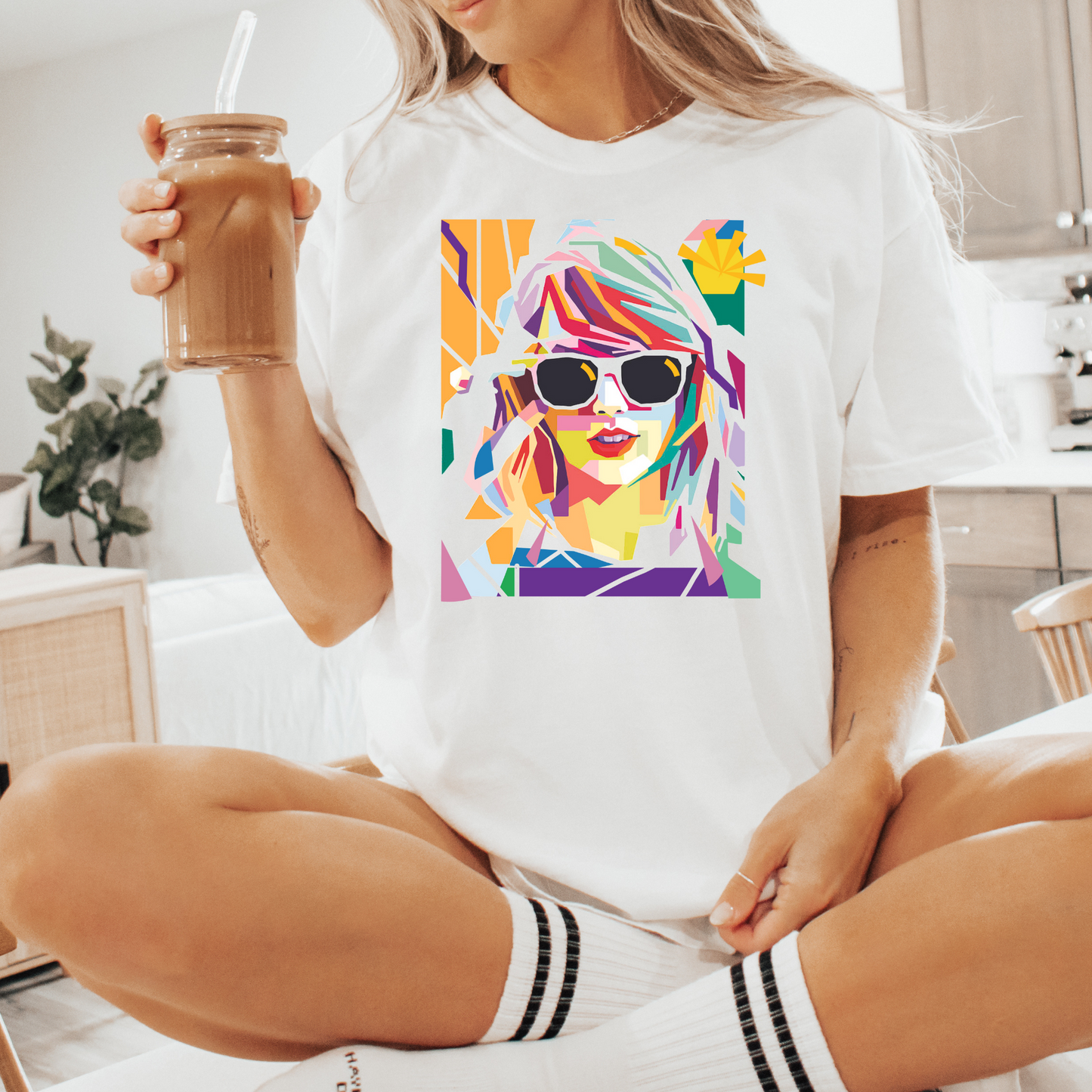 Tay Swift Artsy Shirt
