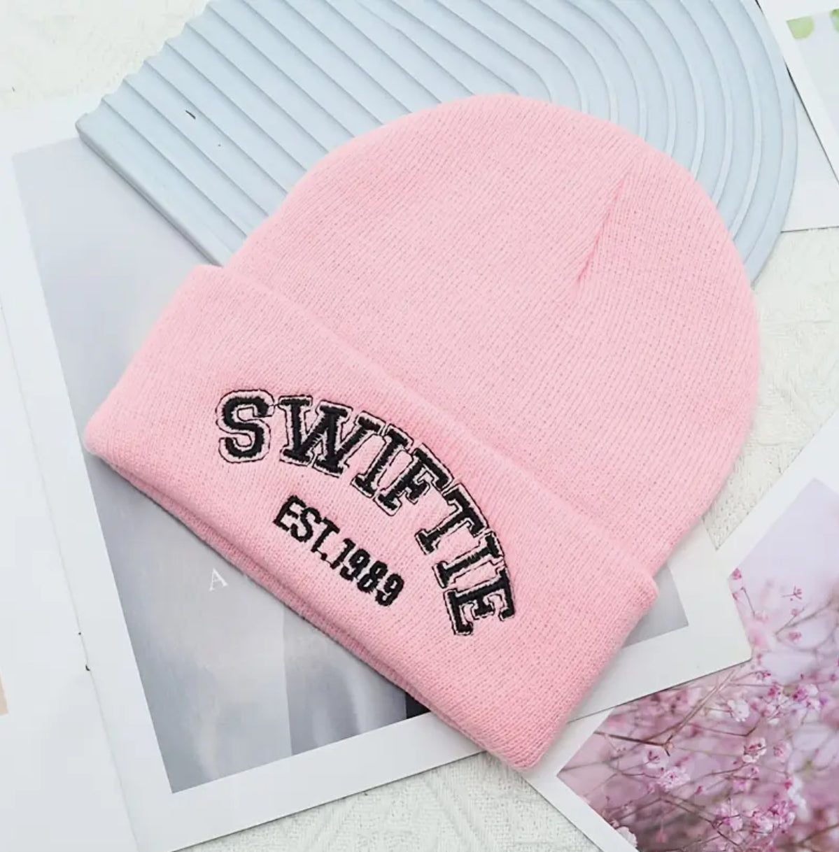 Tay Swift Inspirted Toque | Swiftie EST 1989 |