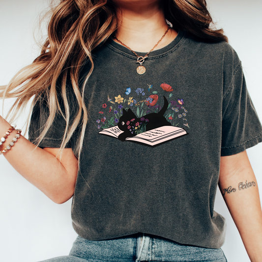 Tay Swift inspired t-shirt | Books and Cat t-shirt  | Adult T-shirt